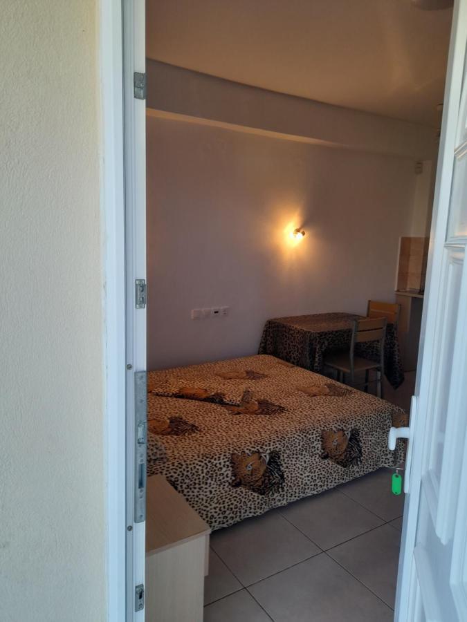 Villa Leopard Stavros  Esterno foto