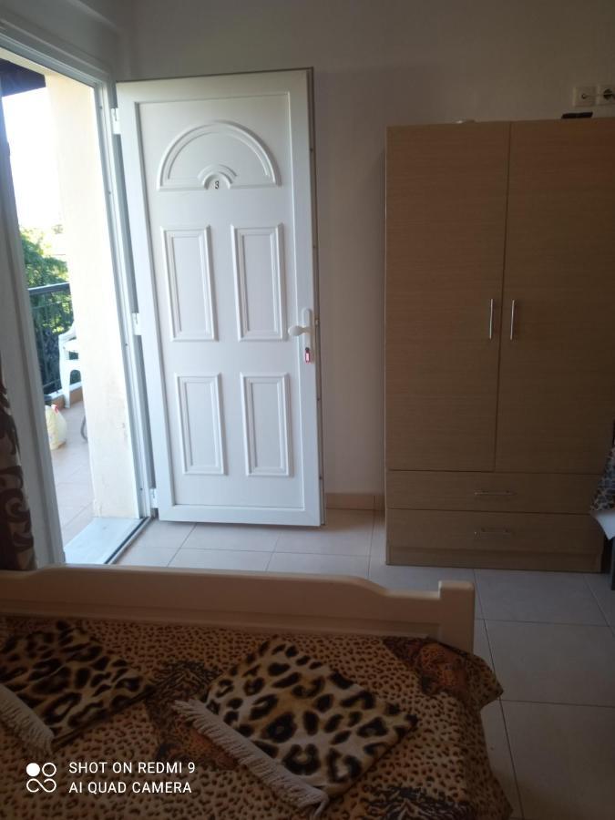 Villa Leopard Stavros  Esterno foto